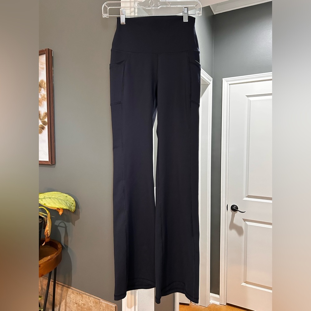 Yogalicious Navy Lux Kelly Pocket Flare